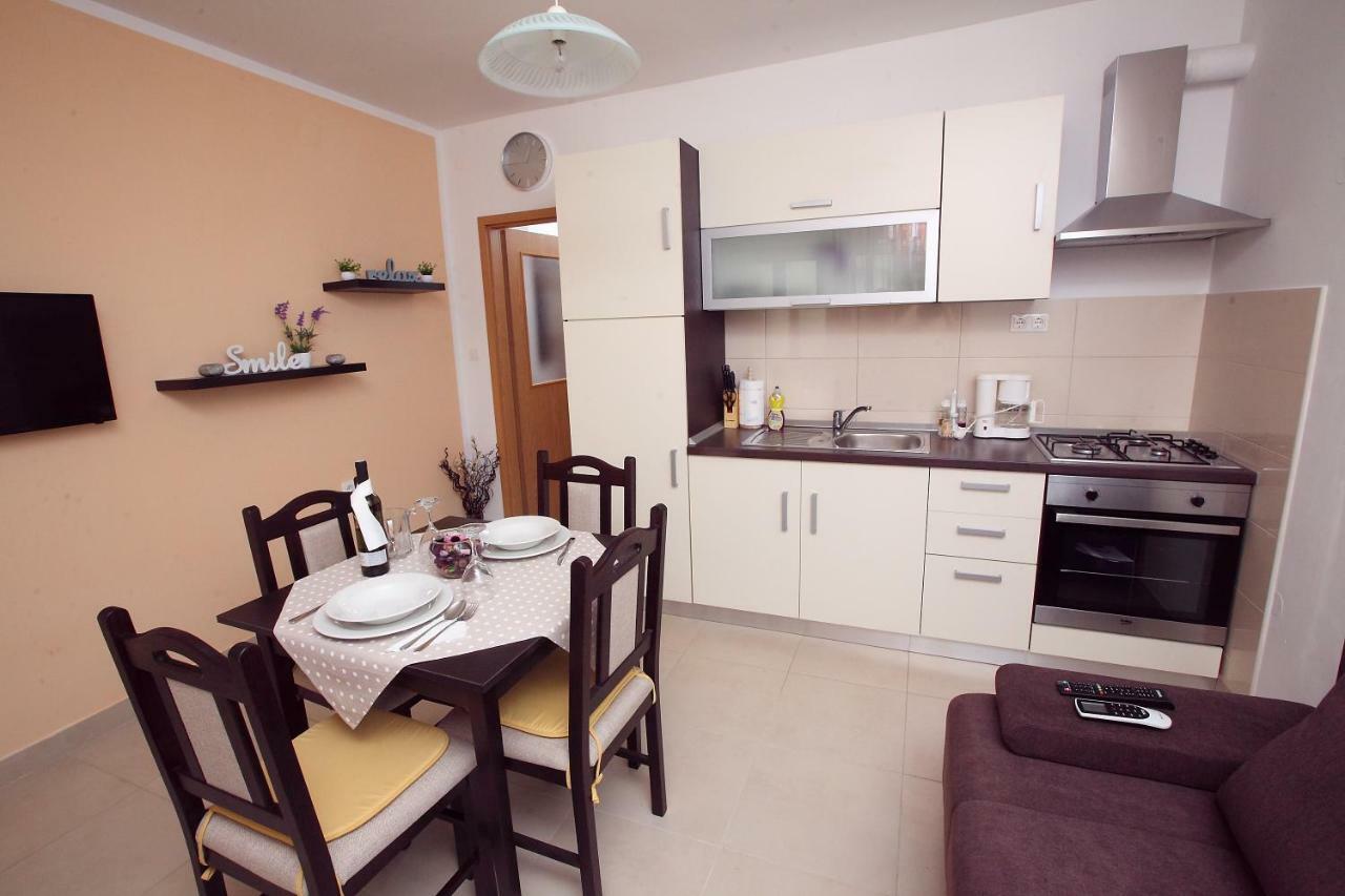 Apartman Luka Спліт Екстер'єр фото