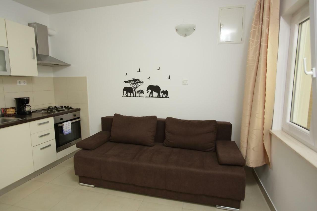 Apartman Luka Спліт Екстер'єр фото
